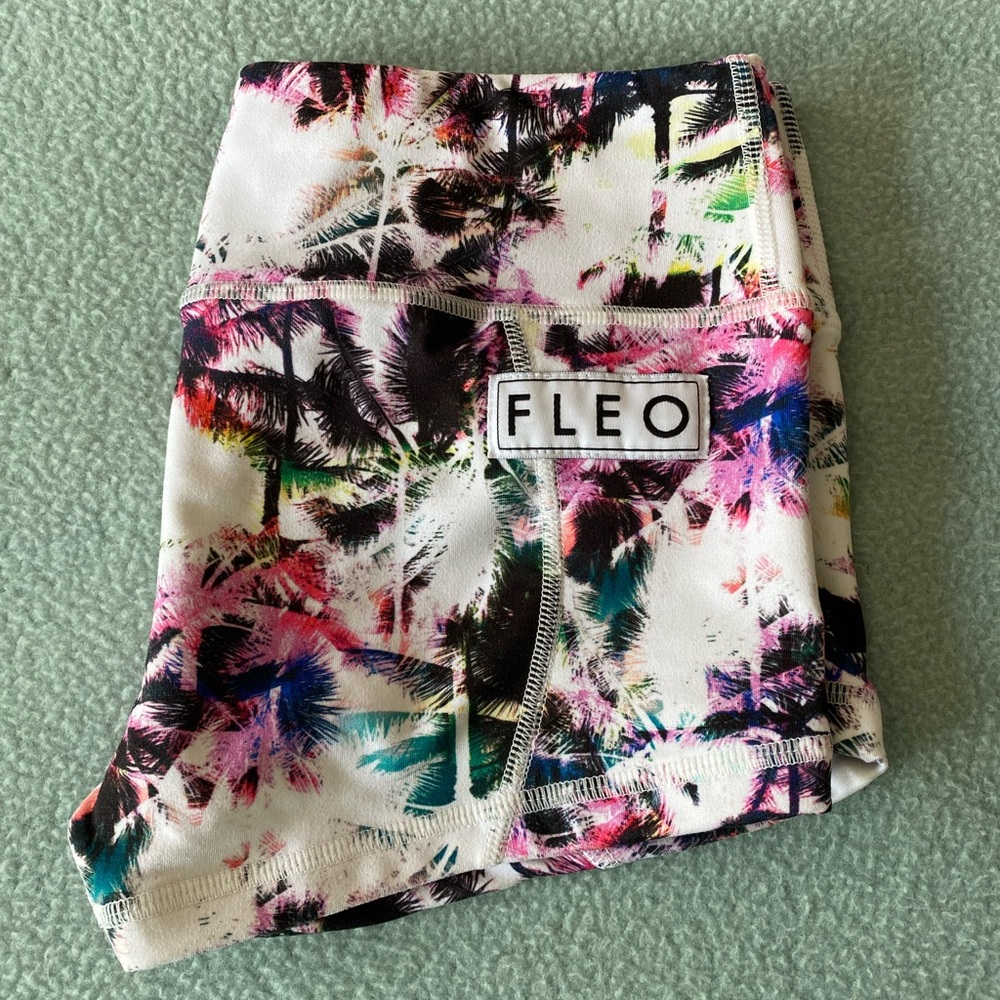 Fleo shorts